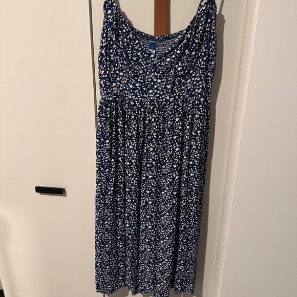 Summer dress - Picture 1 of 1
